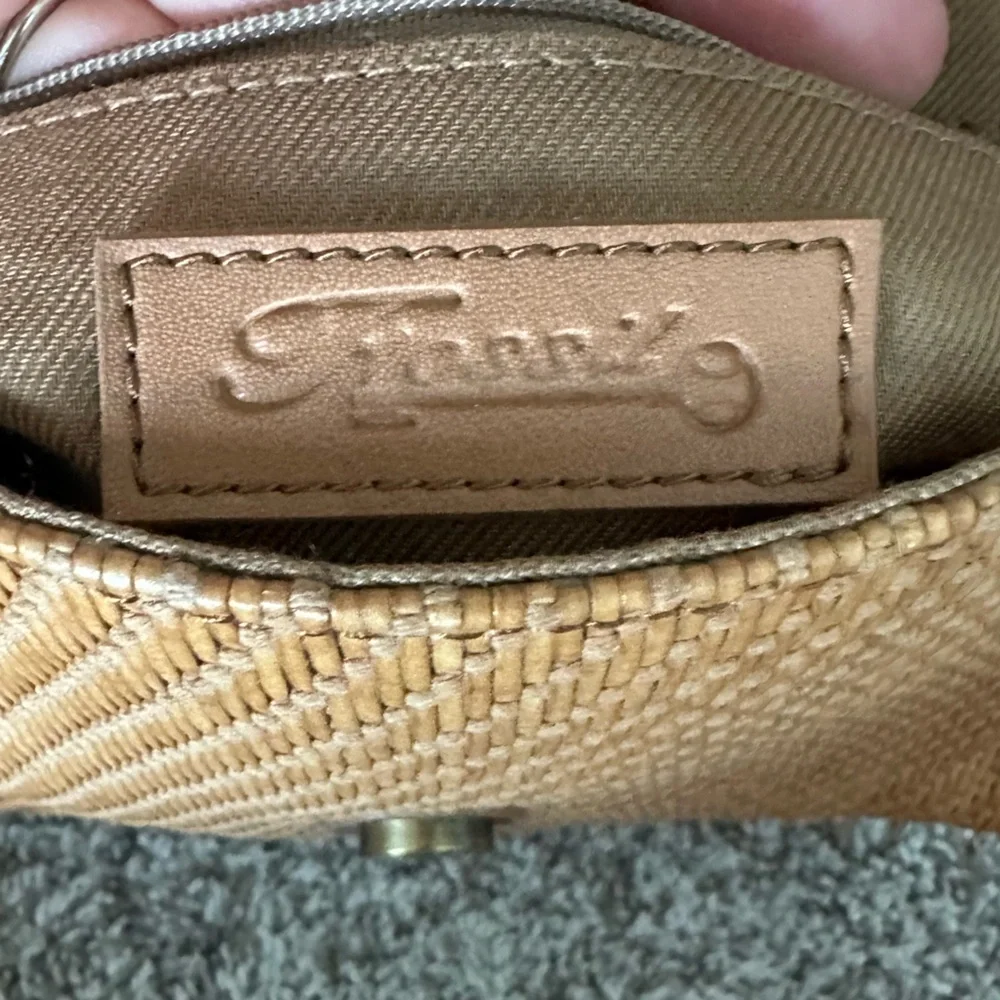 Fossil Tan Woven Straw Shoulder Bag‎